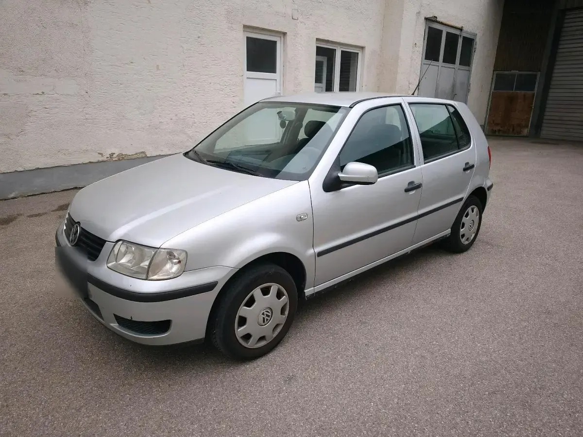 Gebraucht VW Polo 60 PS (44 kW) 2001 Silber Kleinwagen