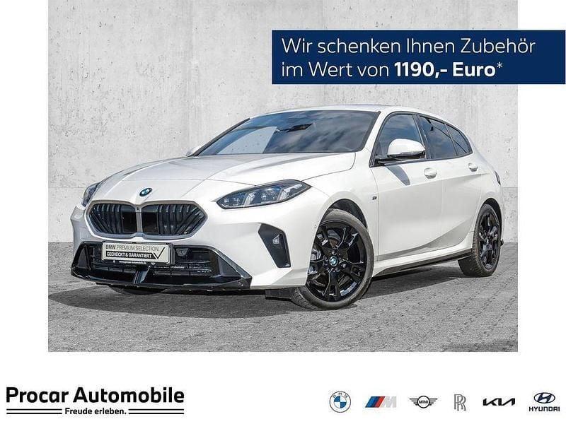 Weiß Gebraucht 2024 BMW 120 M Sport Kleinwagen | 32.990 € (Guter Preis) - Bild 1/4