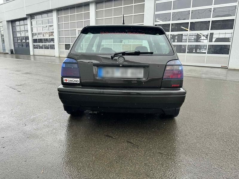 Gebraucht VW Golf 174 PS (127 kW) 1993 Schwarz Coupé