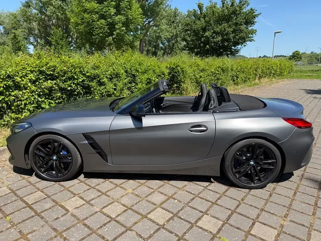 Gebraucht BMW Z4 M Sport 340 PS (250 kW) 2024 Grau Cabrio
