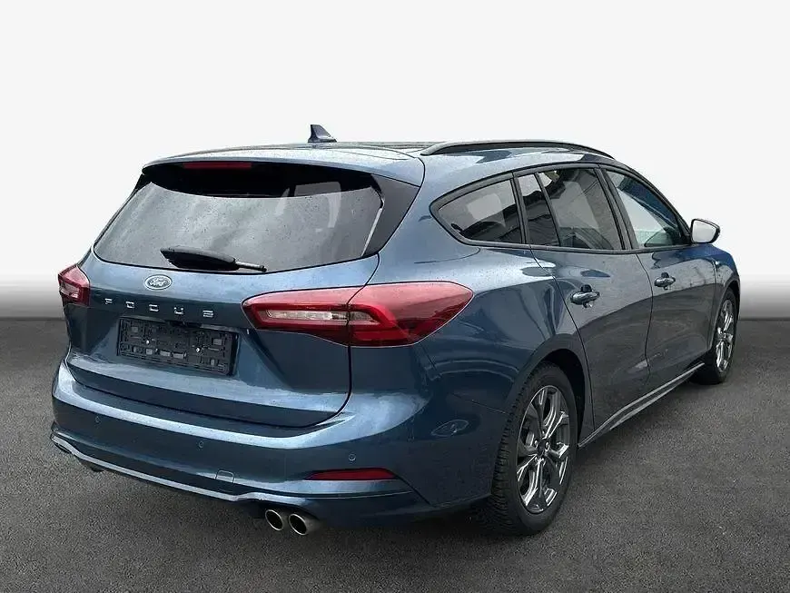 Gebraucht Ford Focus ST-Line X 155 PS (114 kW) 2024 Chrome blue metallic Kombi