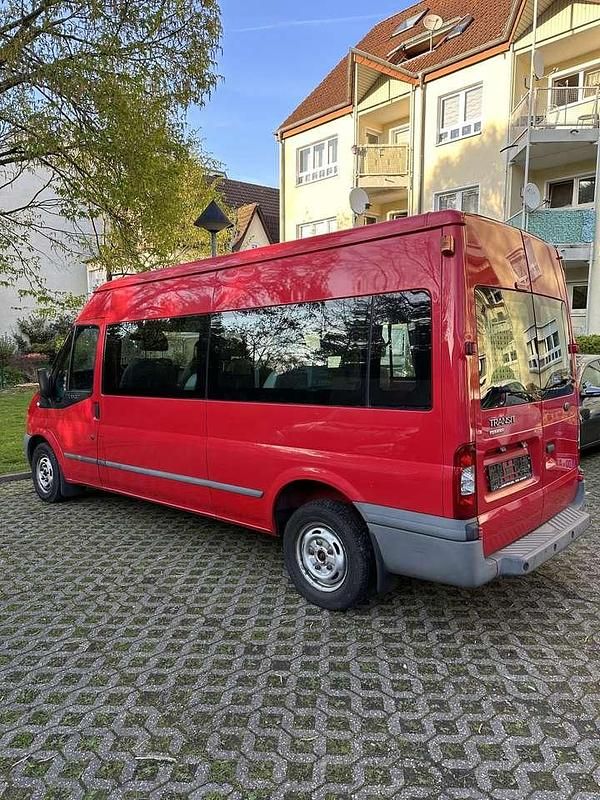 Second-hand Ford Transit 86 CP (63 kW) 2011 Roșu Van