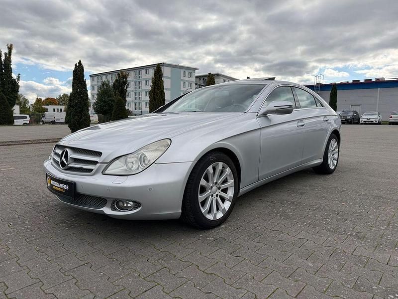 Silber Gebraucht 2010 Mercedes CLS320 Limousine | 9.790 € (Fairer Preis) - Bild 1/4