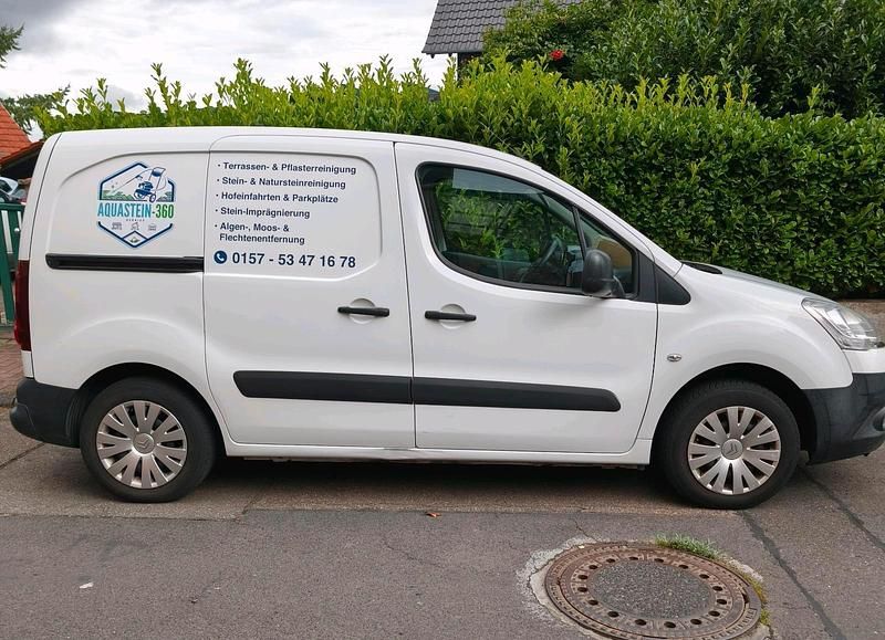 Weiß Gebraucht 2014 Citroën Berlingo Van / Kleinbus | 5.380 € (Fairer Preis) - Bild 1/4