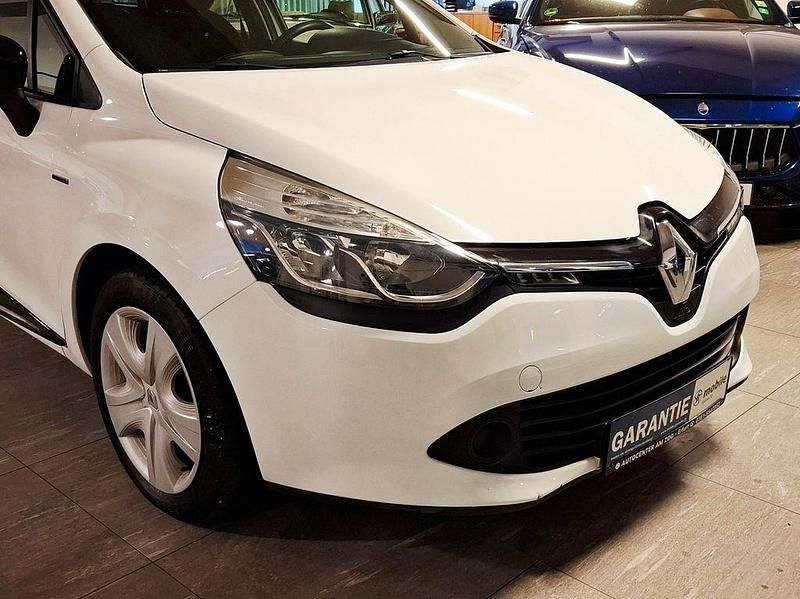 Gebraucht Renault Clio IV Bose Edition 90 PS (66 kW) 2015 Weiß Limousine