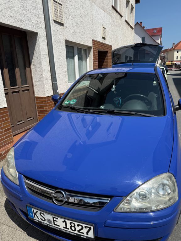 Blau Gebraucht 2005 Opel Corsa Limousine | 800 € (Guter Preis) - Bild 1/4