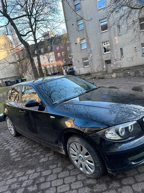 Gebraucht BMW 116 116 PS (85 kW) 2007 Schwarz Kleinwagen
