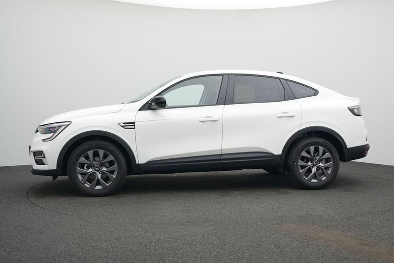 Second-hand Renault Arkana Evolution 140 CP (102 kW) 2025 Alb SUV