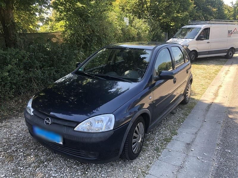 Blau Gebraucht 2002 Opel Corsa Kleinwagen | 450 € (Superpreis) - Bild 1/4