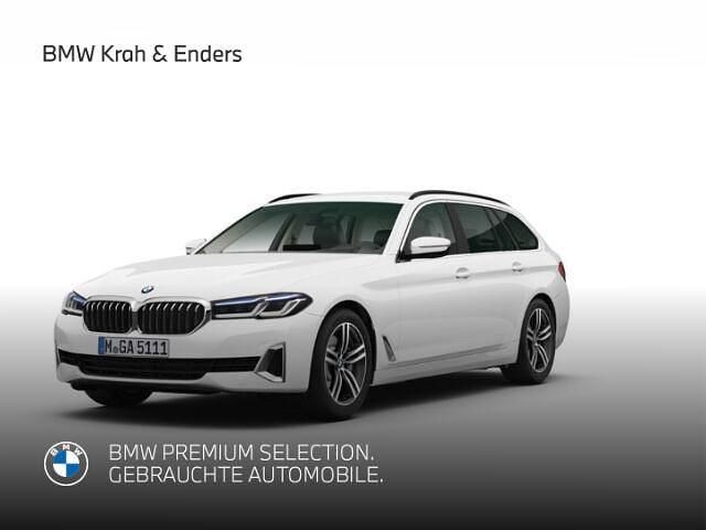 Gebraucht BMW 540 Luxury Line 333 PS (244 kW) 2022 Weiss Kombi