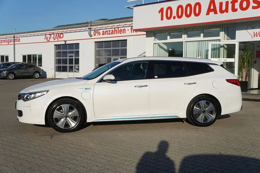 Gebraucht Kia Optima Spirit 205 PS (150 kW) 2017 Snow white pearl Kombi