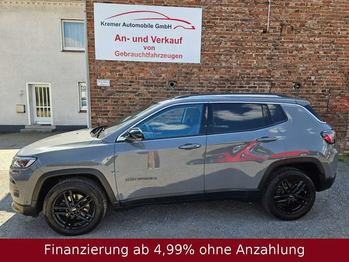 Gebraucht Jeep Compass Longitude 140 PS (102 kW) 2022 Grau SUV