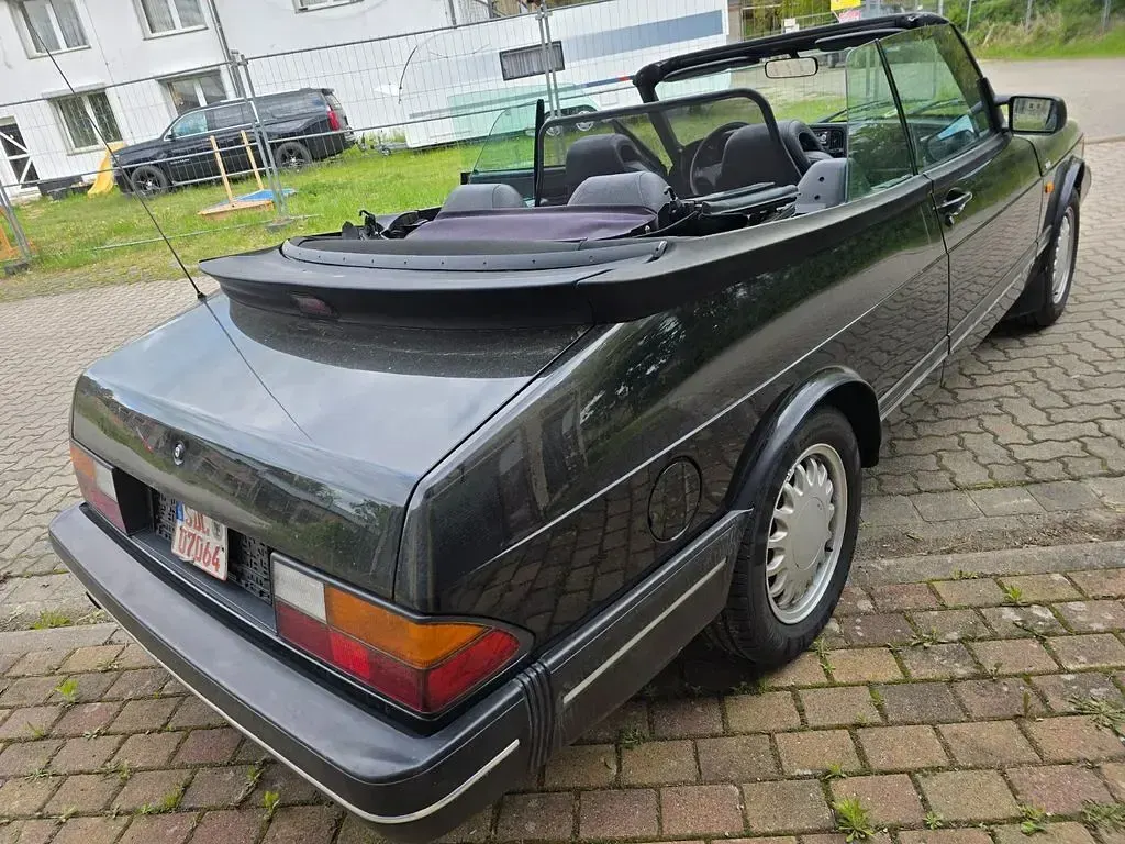 Occasion Saab 900 Cabriolet 141 ch (103 kW) 1992 Noir Cabriolet