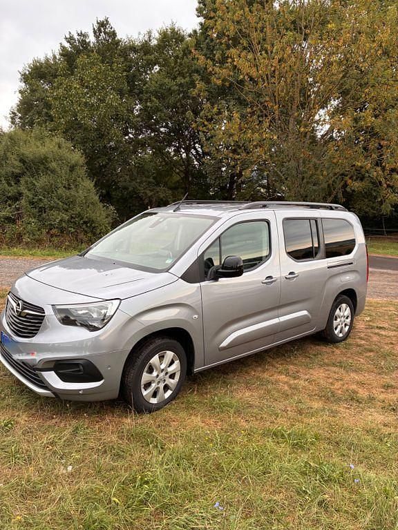 Gebraucht Opel Combo Life Ultimate 131 PS (96 kW) 2023 Grau Van / Kleinbus