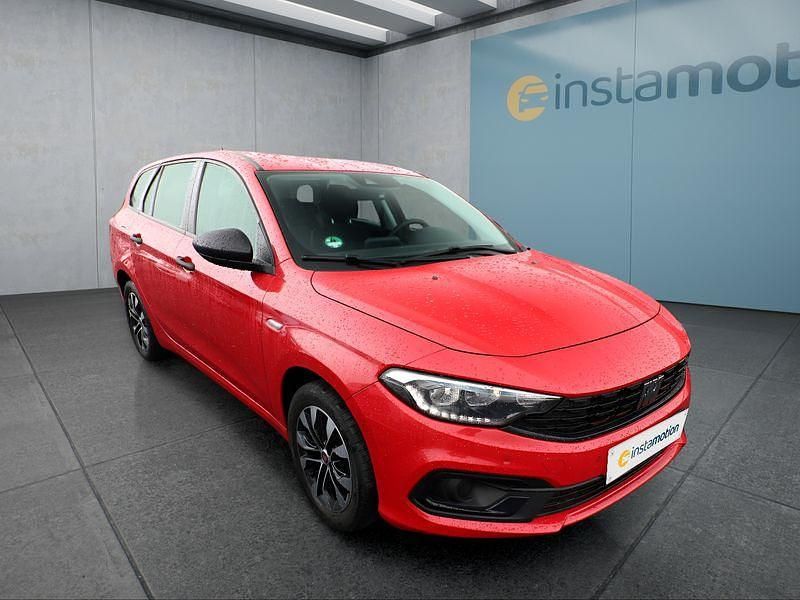 Gebraucht Fiat Tipo 101 PS (74 kW) 2021 Rot Kombi