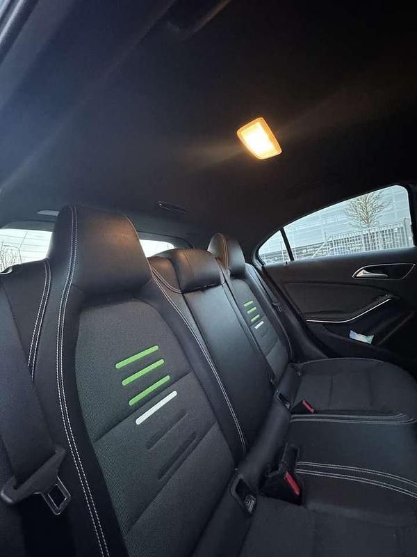 Gebraucht Mercedes A200 136 PS (100 kW) 2016 Limousine