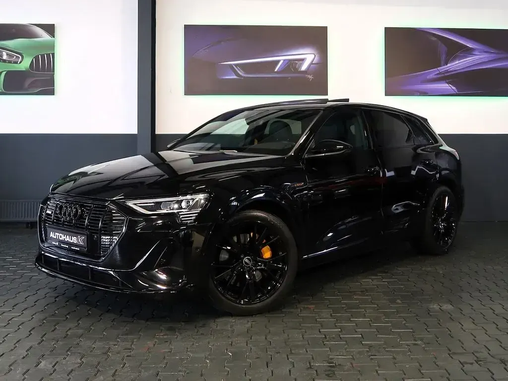 Usata Audi e-tron S-Line 300 kW (408 CV) 2023 Nero SUV