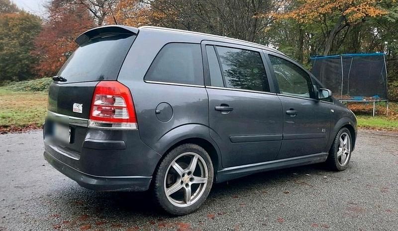 Gebraucht Opel Zafira 120 PS (88 kW) 2008 Grau Van / Kleinbus