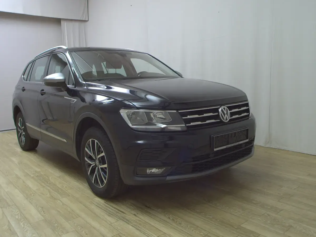 Gebraucht VW Tiguan Allspace Comfortline 190 PS (139 kW) 2020 Schwarz SUV