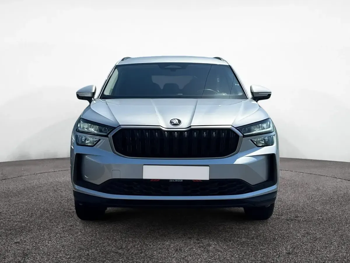 Gebraucht Skoda Kodiaq Selection 150 PS (110 kW) 2024 Brilliantsilber SUV