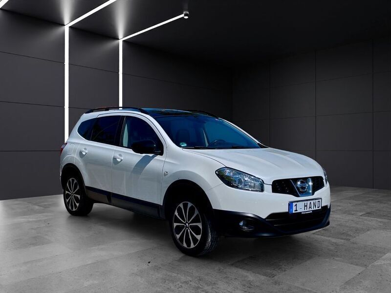 Weiß Gebraucht 2013 Nissan Qashqai +2 360º SUV | 12.490 € (Teuer) - Bild 1/4