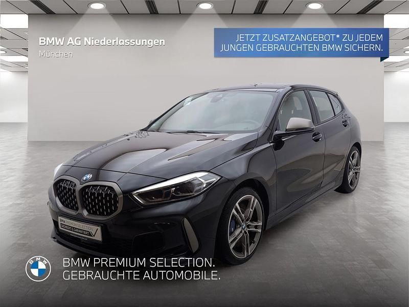 Schwarz Gebraucht 2024 BMW M135 Comfort Edition Kleinwagen | 38.611 € (Fairer Preis) - Bild 1/2