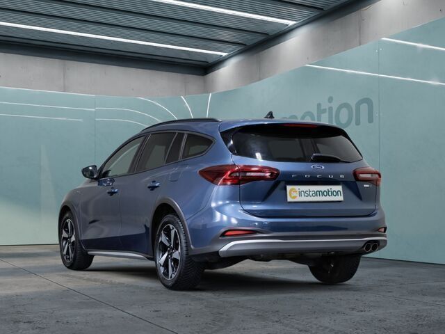Gebraucht Ford Focus Active X 125 PS (91 kW) 2023 Andere farbe Kombi