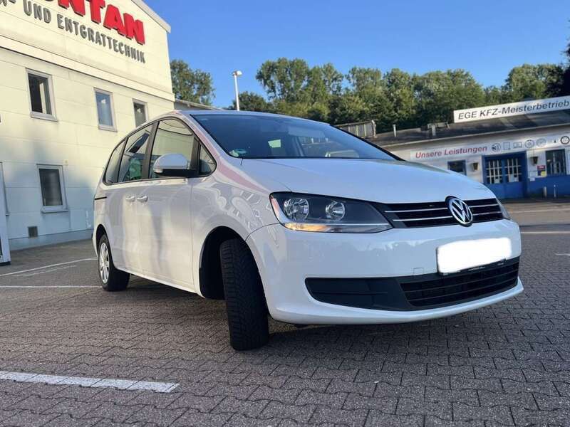 Gebraucht 2013 VW Sharan Comfortline Van / Kleinbus | 6.000 € (Fairer Preis) - Bild 1/4