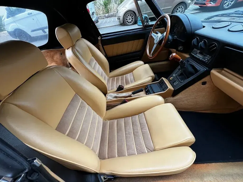 Gebraucht Alfa Romeo Spider 120 PS (88 kW) 1990 Schwarz Cabrio