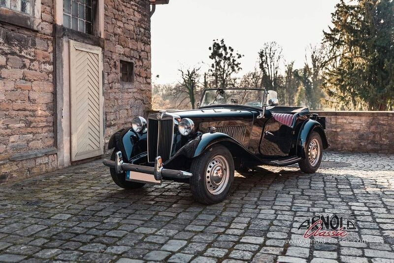 Schwarz Gebraucht 1952 MG TD Cabrio | 26.900 € - Bild 1/4