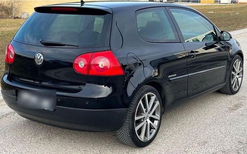 Gebraucht VW Golf V 140 PS (102 kW) 2008 Schwarz Kleinwagen