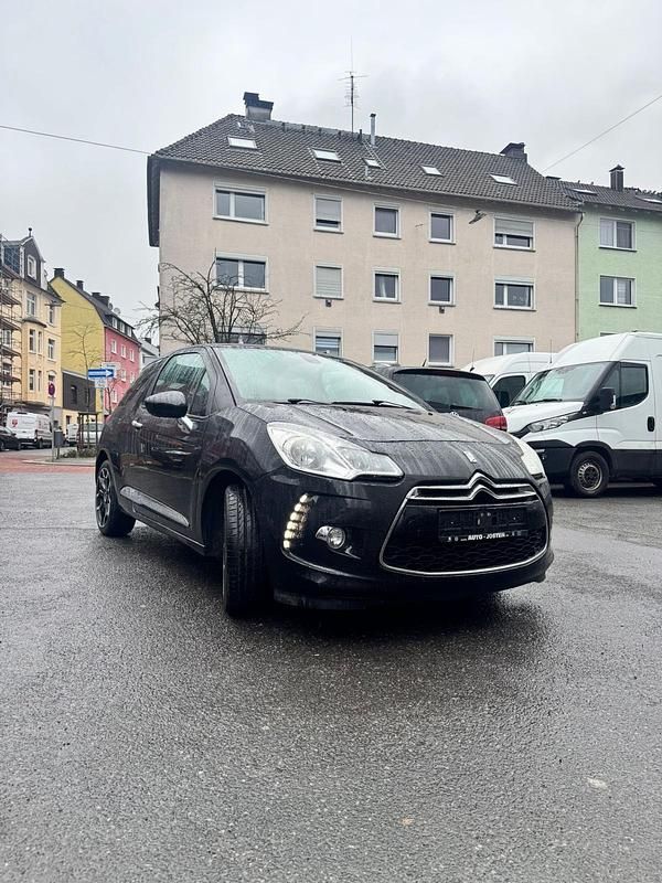 Gebraucht Citroën DS3 Sport Chic 156 PS (114 kW) 2011 Schwarz Kleinwagen
