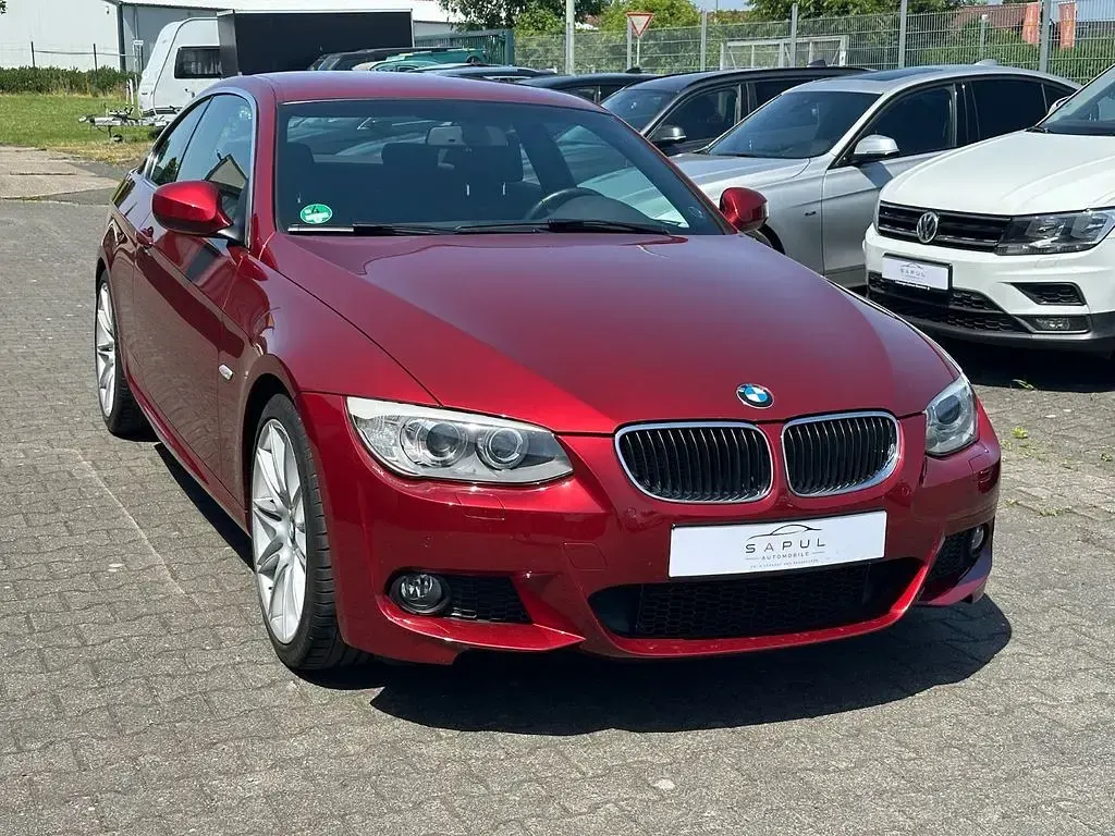 Gebraucht BMW 325 M Sport 218 PS (160 kW) 2013 Rot Coupé