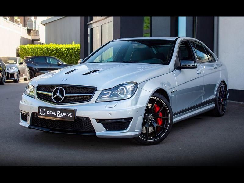 Grau Gebraucht 2014 Mercedes C63 AMG AMG Limousine | 63.990 € - Bild 1/4