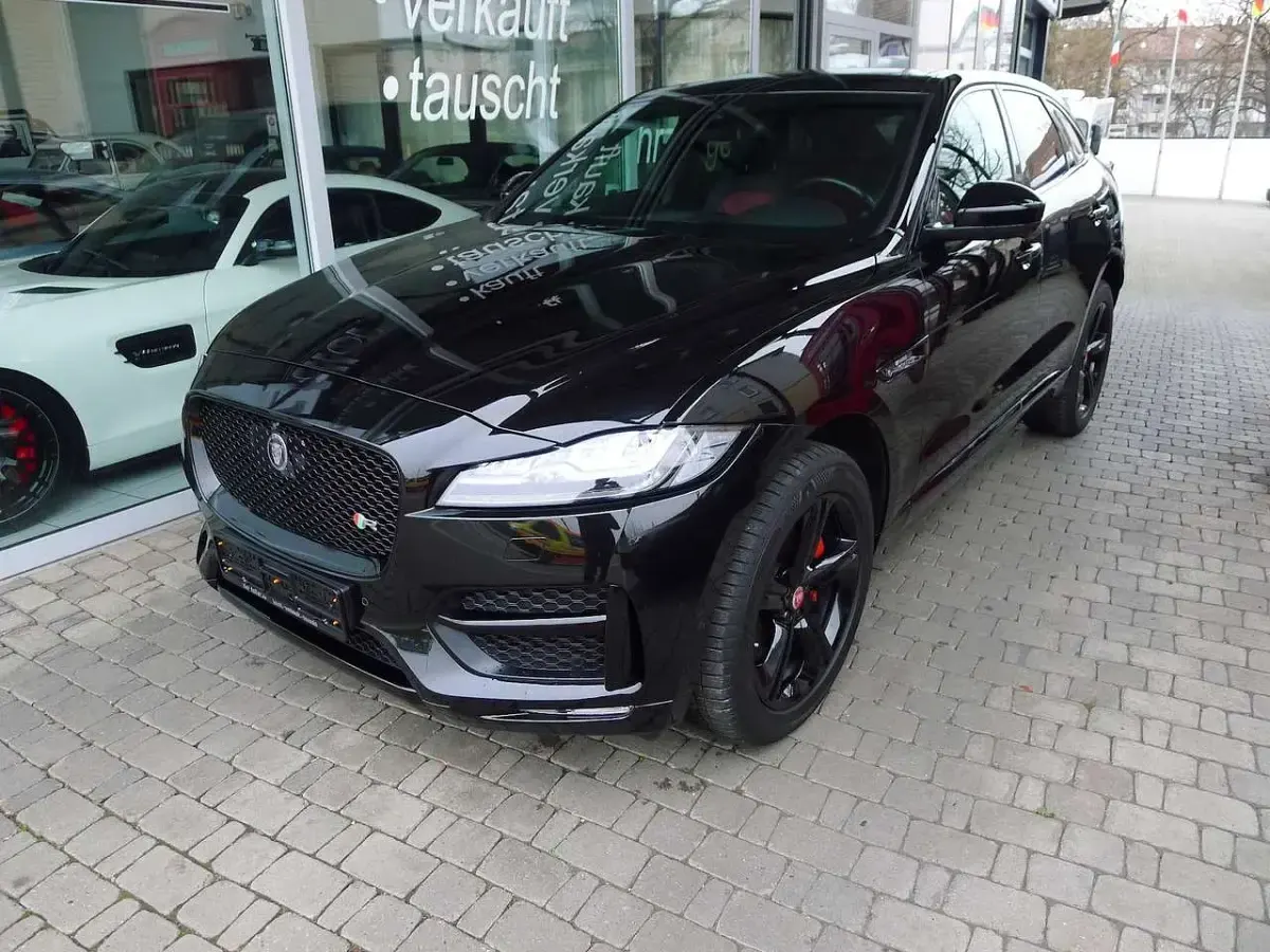 Gebraucht Jaguar F-Pace R-Sport 300 PS (220 kW) 2018 Schwarz SUV