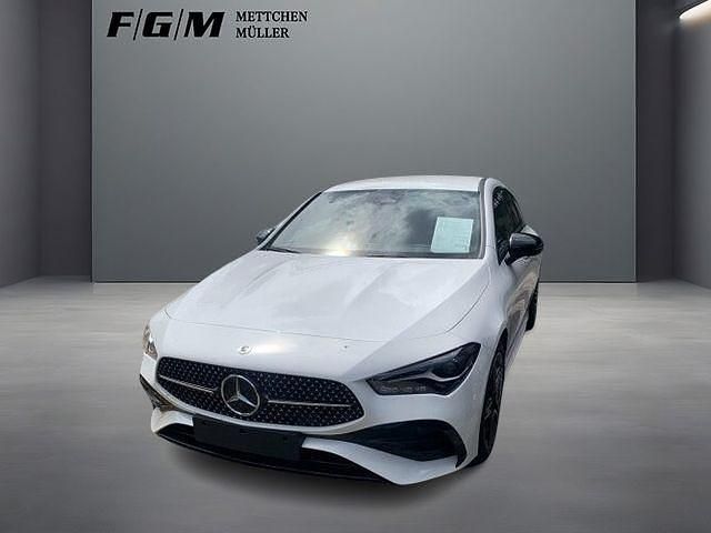Weiß Gebraucht 2024 Mercedes CLA180 Shooting Brake AMG line Kombi | 36.490 € - Bild 1/4