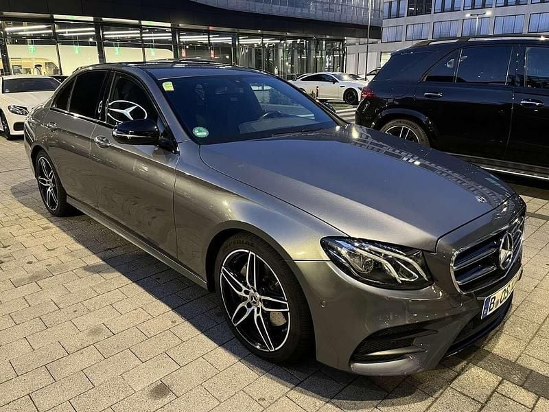 Gebraucht Mercedes E200 AMG line 150 PS (110 kW) 2017 Limousine