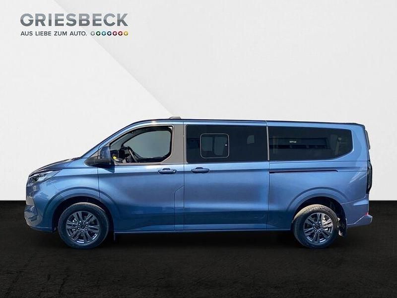 Gebraucht Ford Tourneo Custom Titanium 125 PS (91 kW) 2024 Blau Van