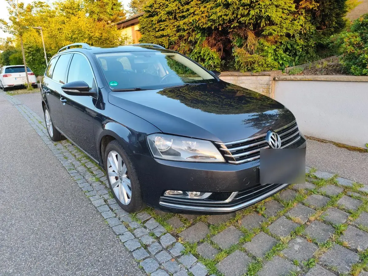 Gebraucht VW Passat Highline 140 PS (102 kW) 2011 Braun Kombi