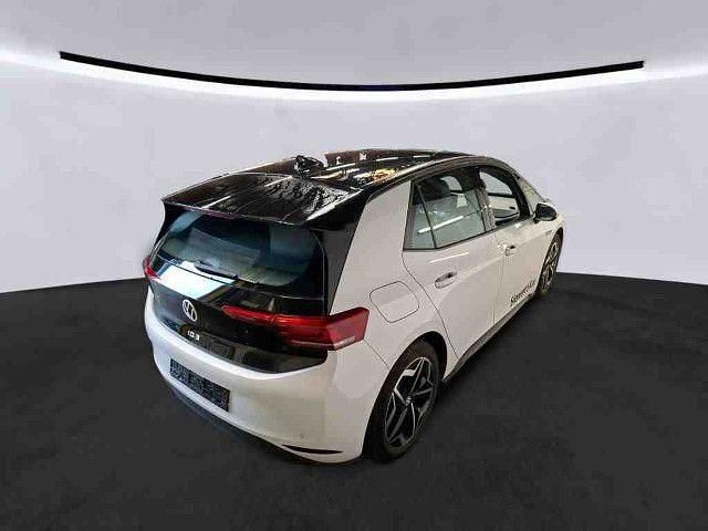 Gebraucht VW ID.3 Pro 107 kW (146 PS) 2022 Gletscherweiß metallic schwarz (metallic) Kleinwagen
