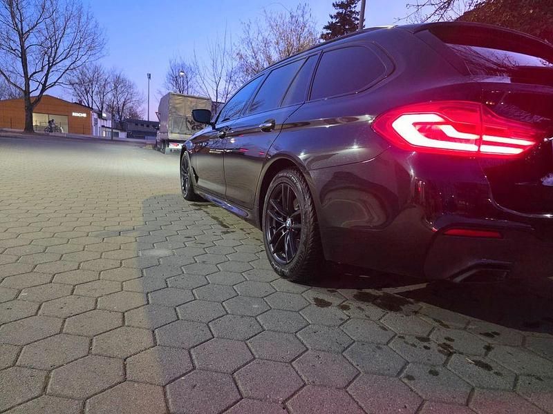 Gebraucht BMW 525 Performance 231 PS (169 kW) 2017 Schwarz Kombi