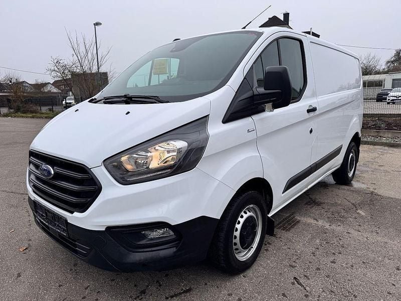 Frozen white Gebraucht 2021 Ford Transit Custom Van / Kleinbus | 17.500 € (Superpreis) - Bild 1/4