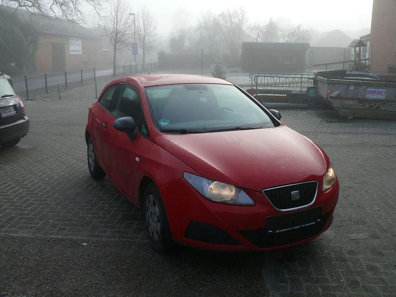 Gebraucht Seat Ibiza SC Reference 69 PS (50 kW) 2009 Rot Kleinwagen