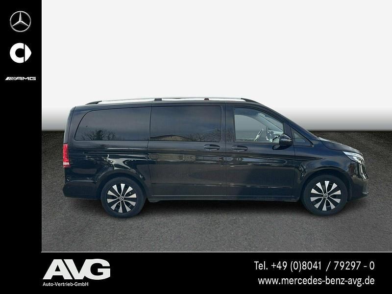Gebraucht Mercedes V300 Edition 237 PS (174 kW) 2021 Obsidianschwarz Van / Kleinbus