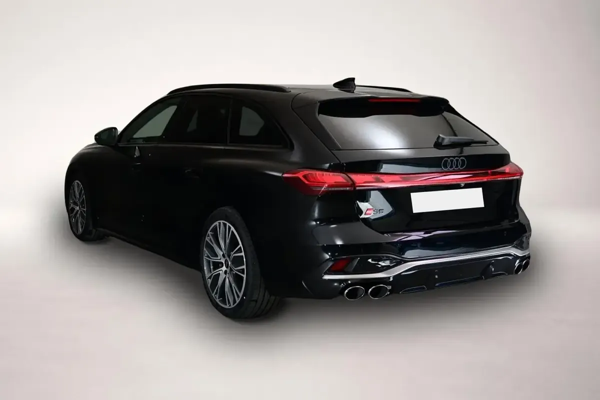 Gebraucht Audi S5 Ambiente 367 PS (269 kW) 2026 Manufacturer