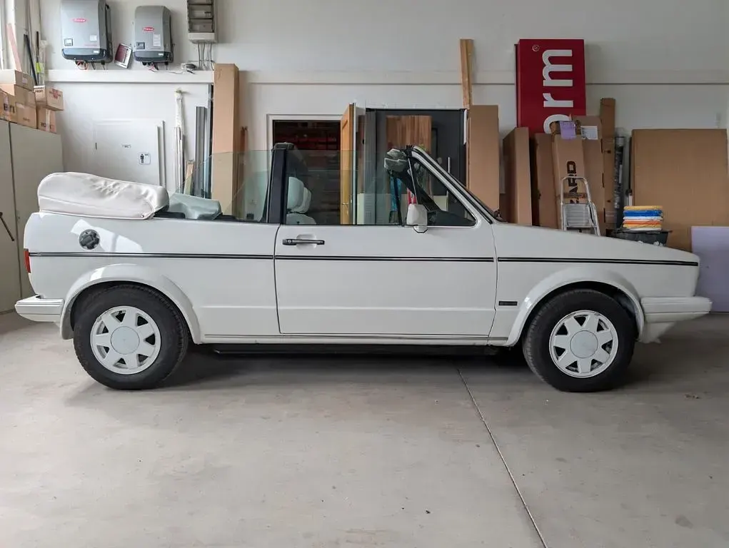 Gebraucht VW Golf Cabriolet 90 PS (66 kW) 1986 Weiß Cabrio