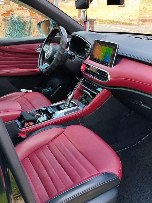 Second-hand MG EHS Luxury 258 CP (189 kW) 2021 Negru SUV