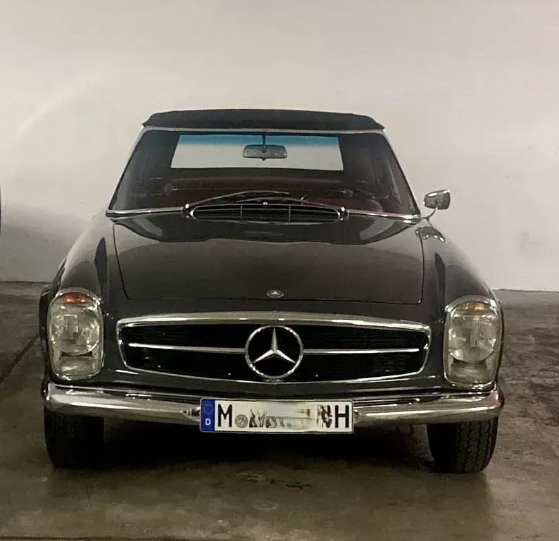Gebraucht Mercedes 230 150 PS (110 kW) 1966 Grau Cabrio