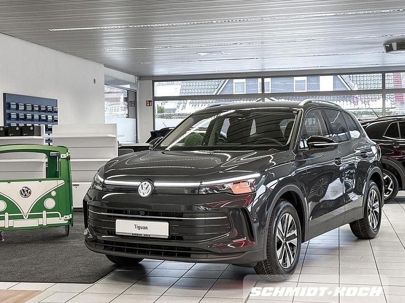 Neu VW Tiguan 2026 Uranograu (grau) SUV