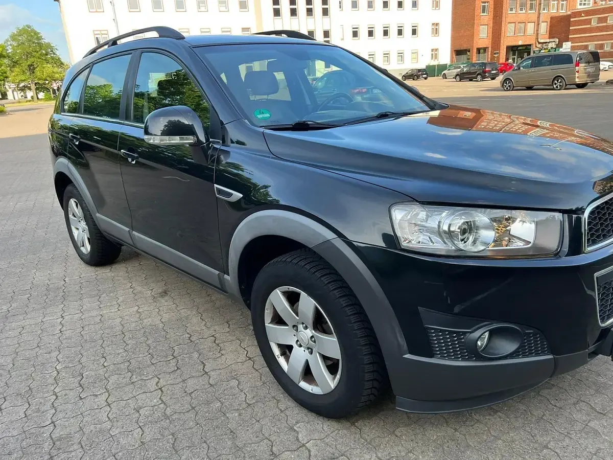 Gebraucht Chevrolet Captiva LT 167 PS (122 kW) 2011 Schwarz SUV